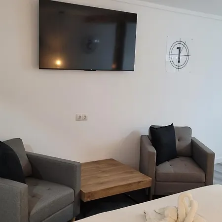 Chabelas Mini Loft * La Lajita