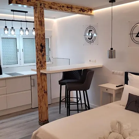 Chabelas Mini Loft דירה Lajita